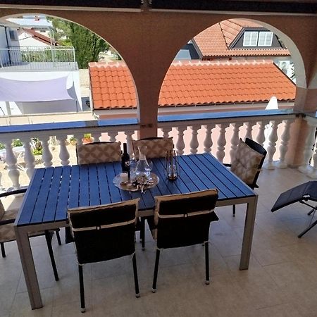 Apartments Juric プリヴラカ エクステリア 写真